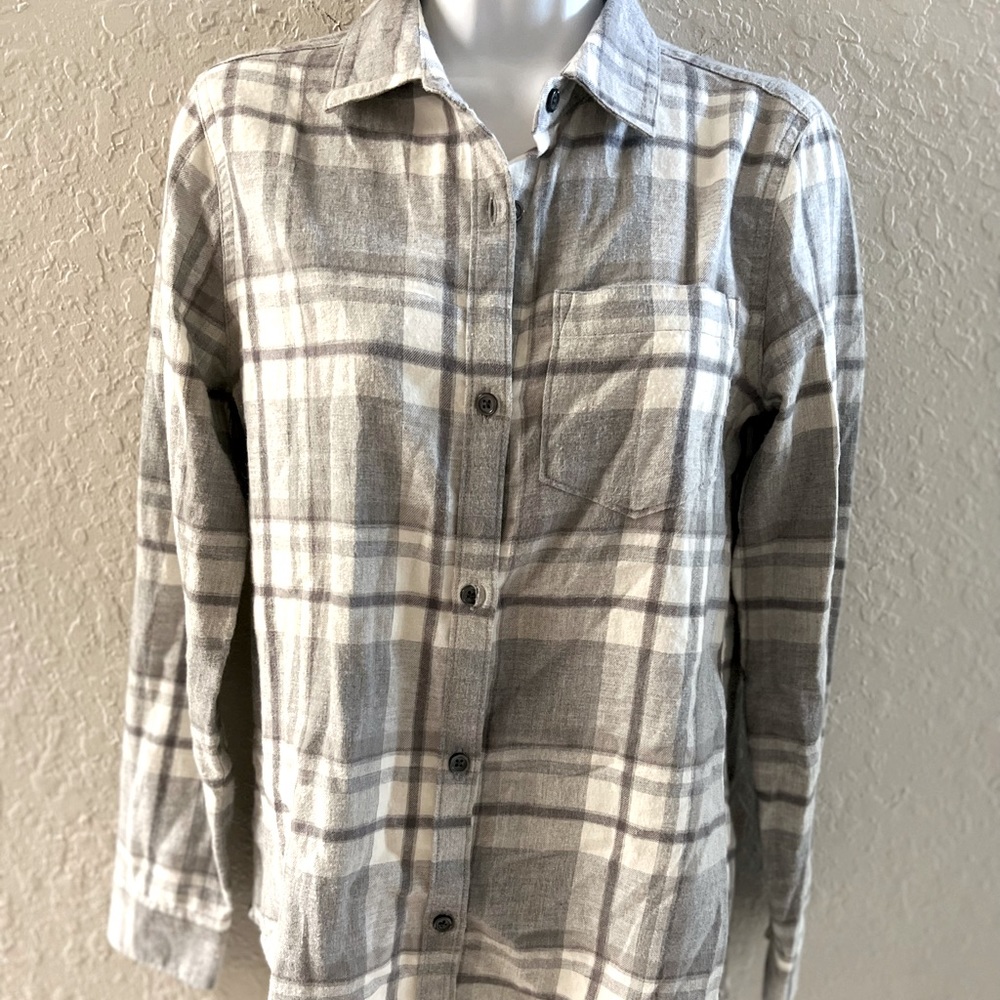 Grey and white flannel womens shirt size XS